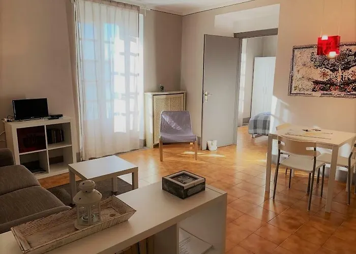 -ortaflats- L'angolo Apartman *